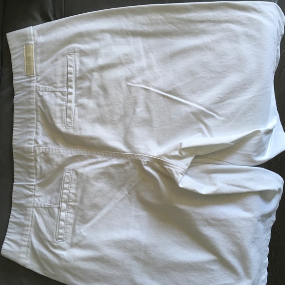 JAG Jeans Classic Fit Shorts - Picture 5 of 5